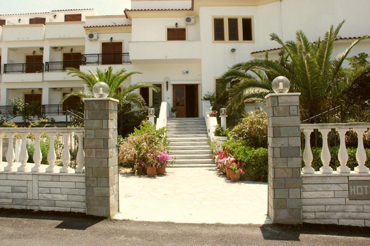 Belle Helene Hotel Ájosz Jeórjosz Págon Kültér fotó